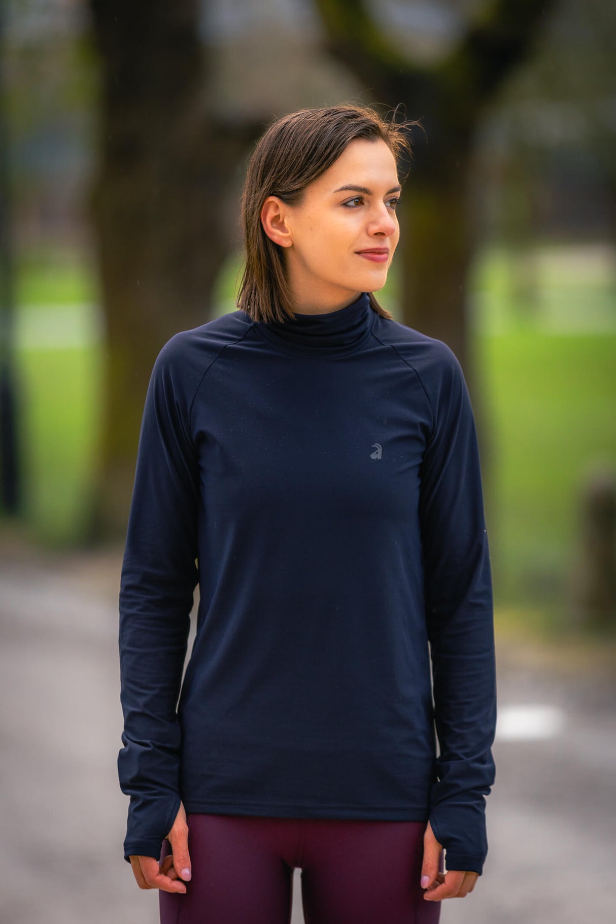 Maglione Momentum blu scuro