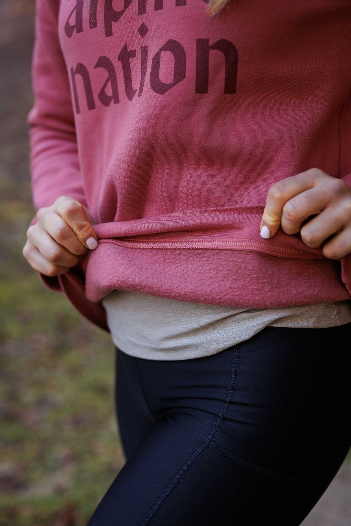 Lodge Sweater - Rosewood