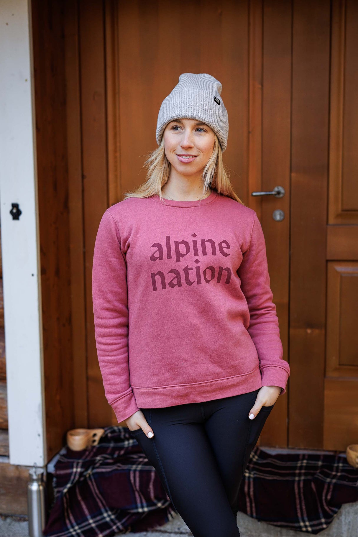 Lodge Sweater - Rosewood