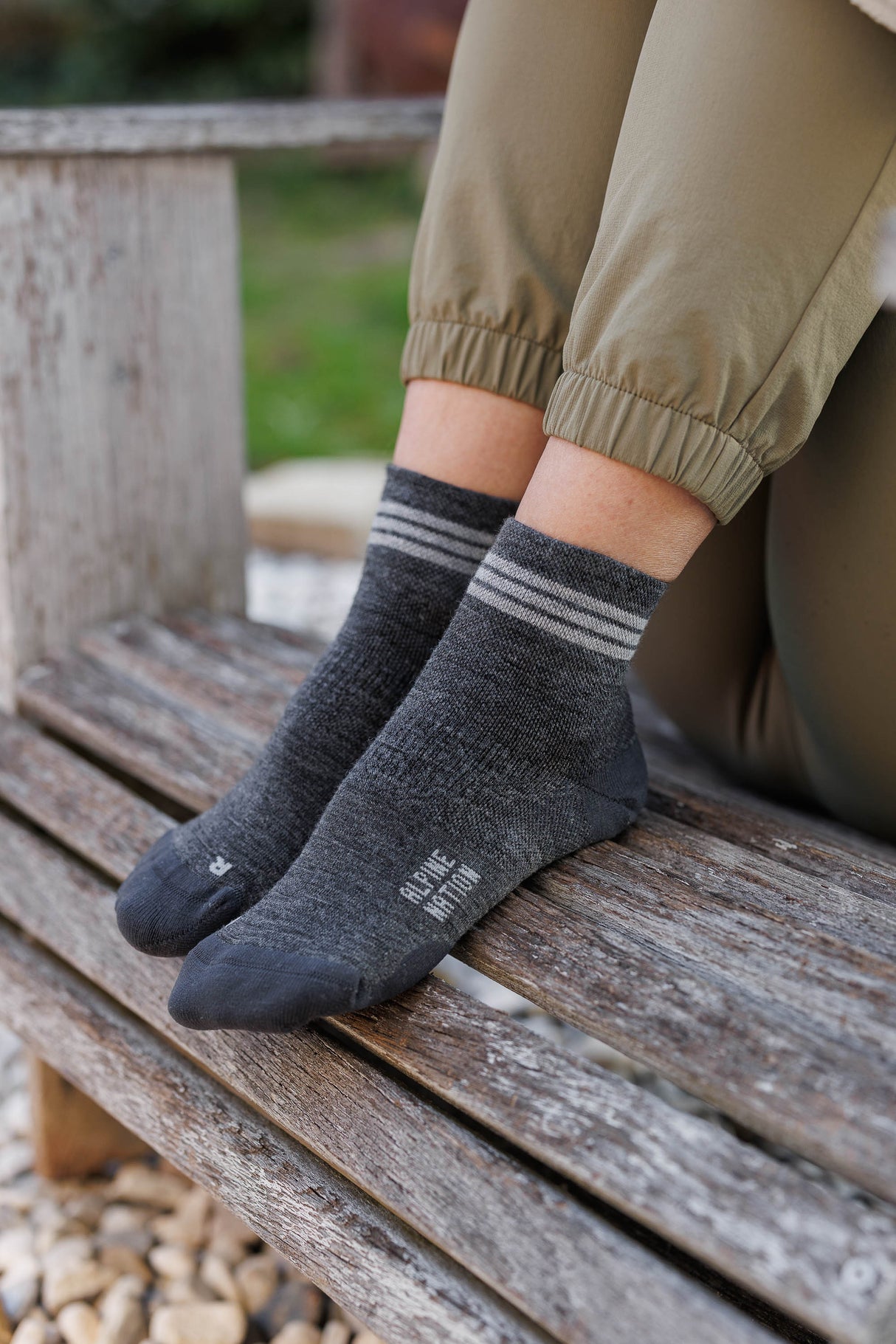 Seceda Light Merino Mid Crew Socks Slate