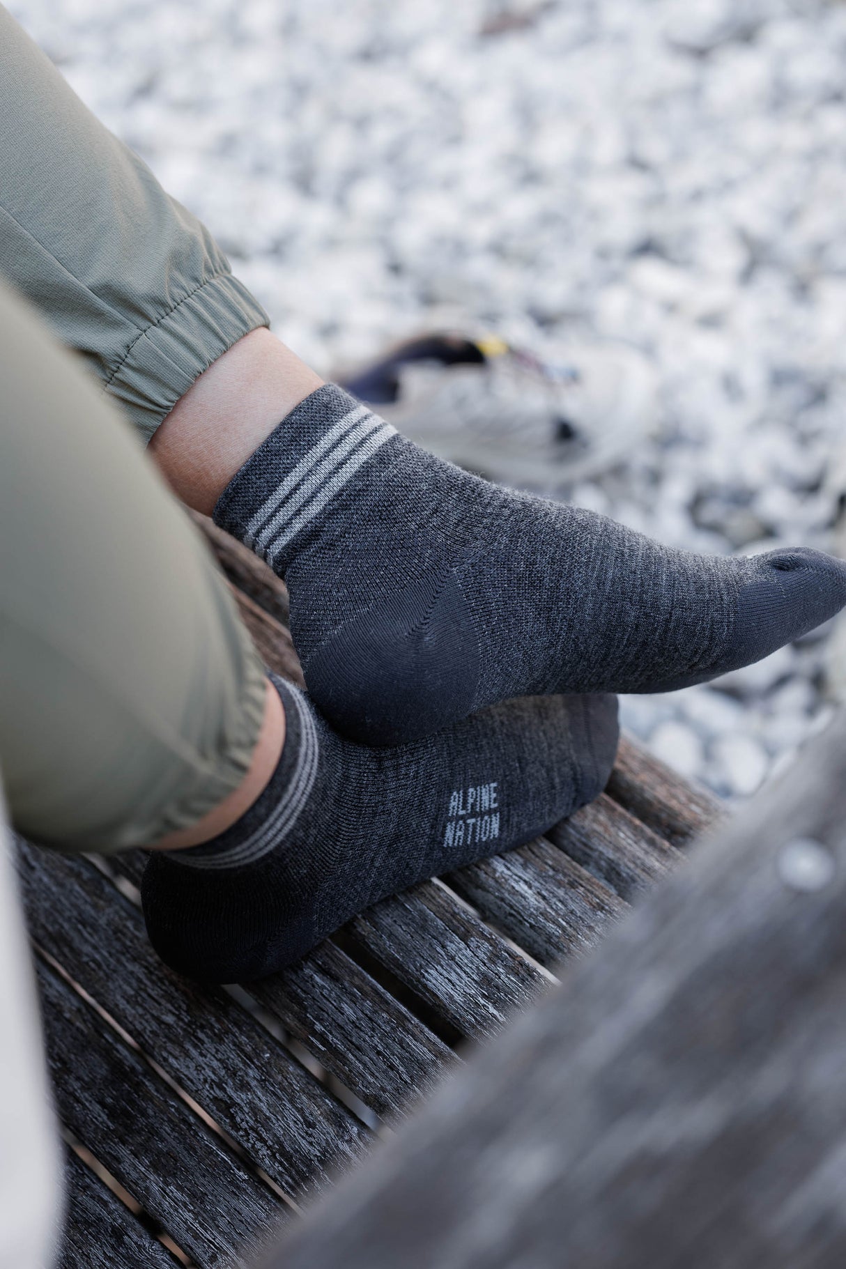 Seceda Light Merino Mid Crew Socks Slate
