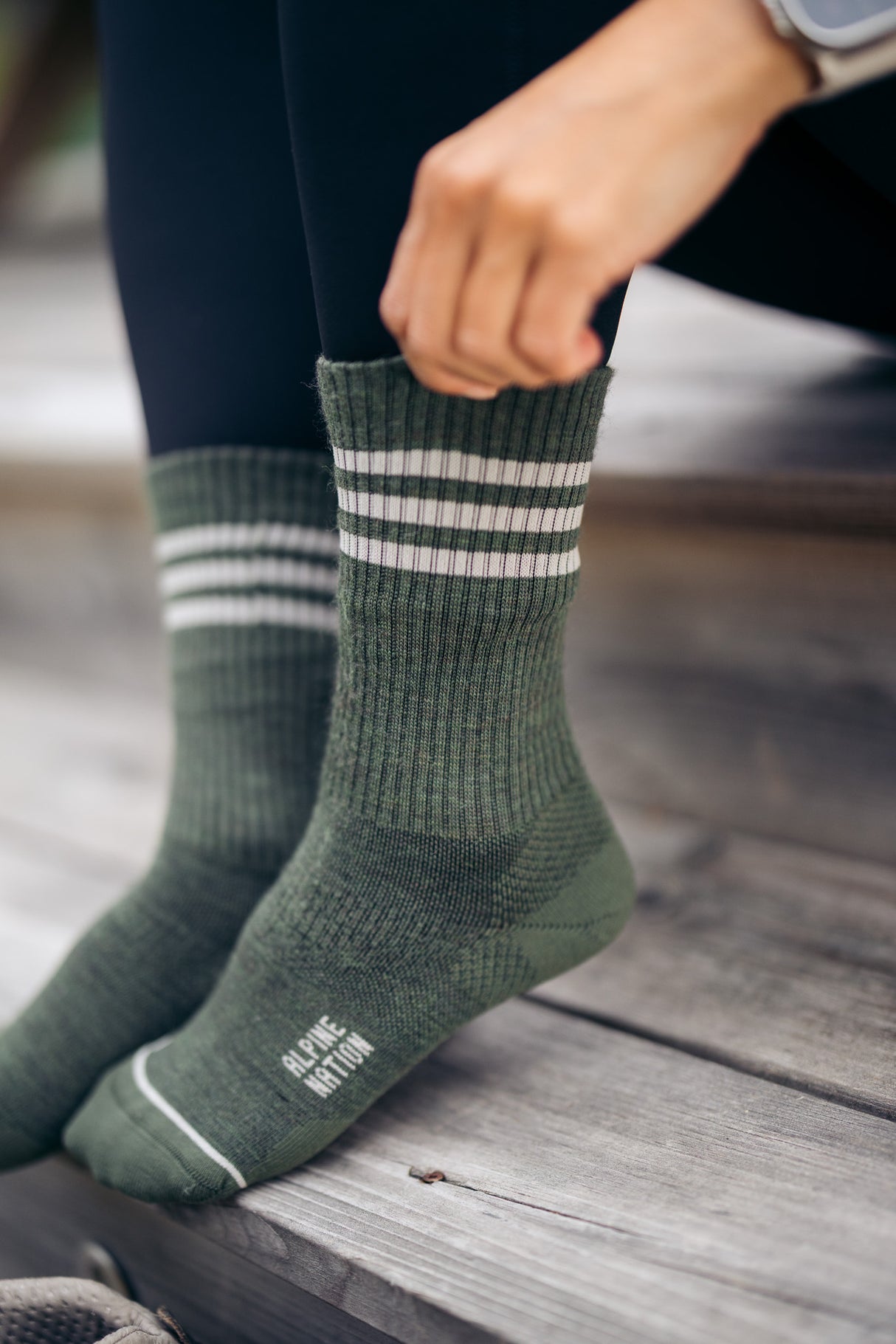 Seceda Light Merino Crew Socks Moss Green