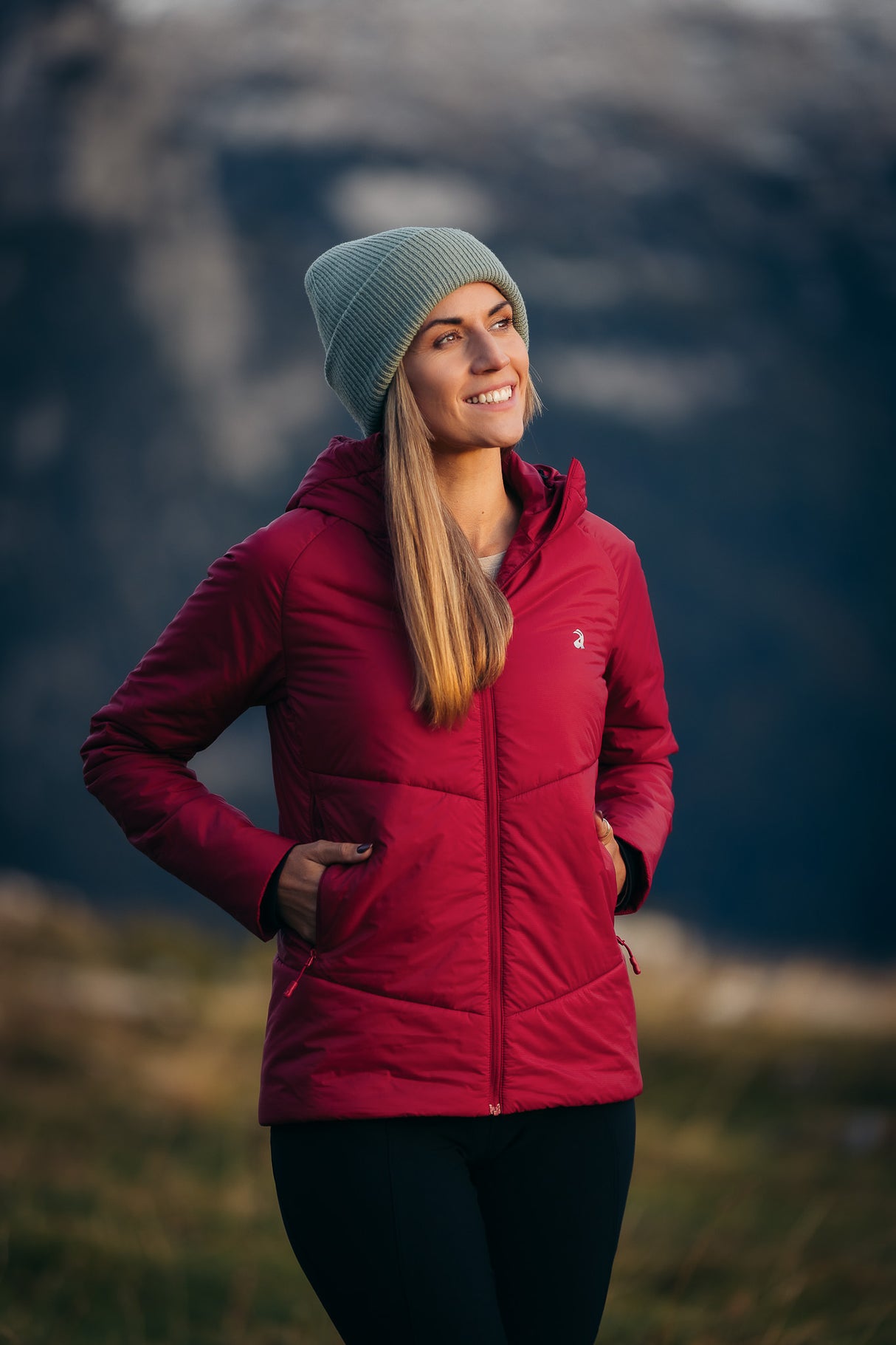 Elevate Isolierte Jacke - Ruby