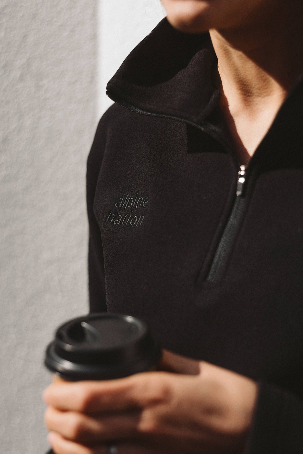 Apres Sweater - Blackout