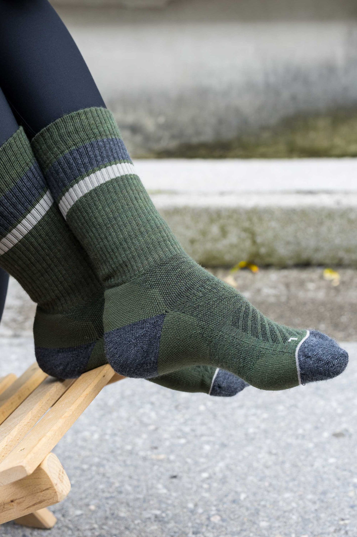 Abisko Wandersocken aus Merinowolle - Evergreen