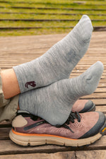 Seceda Light Merino Mid Crew Socks Ruby