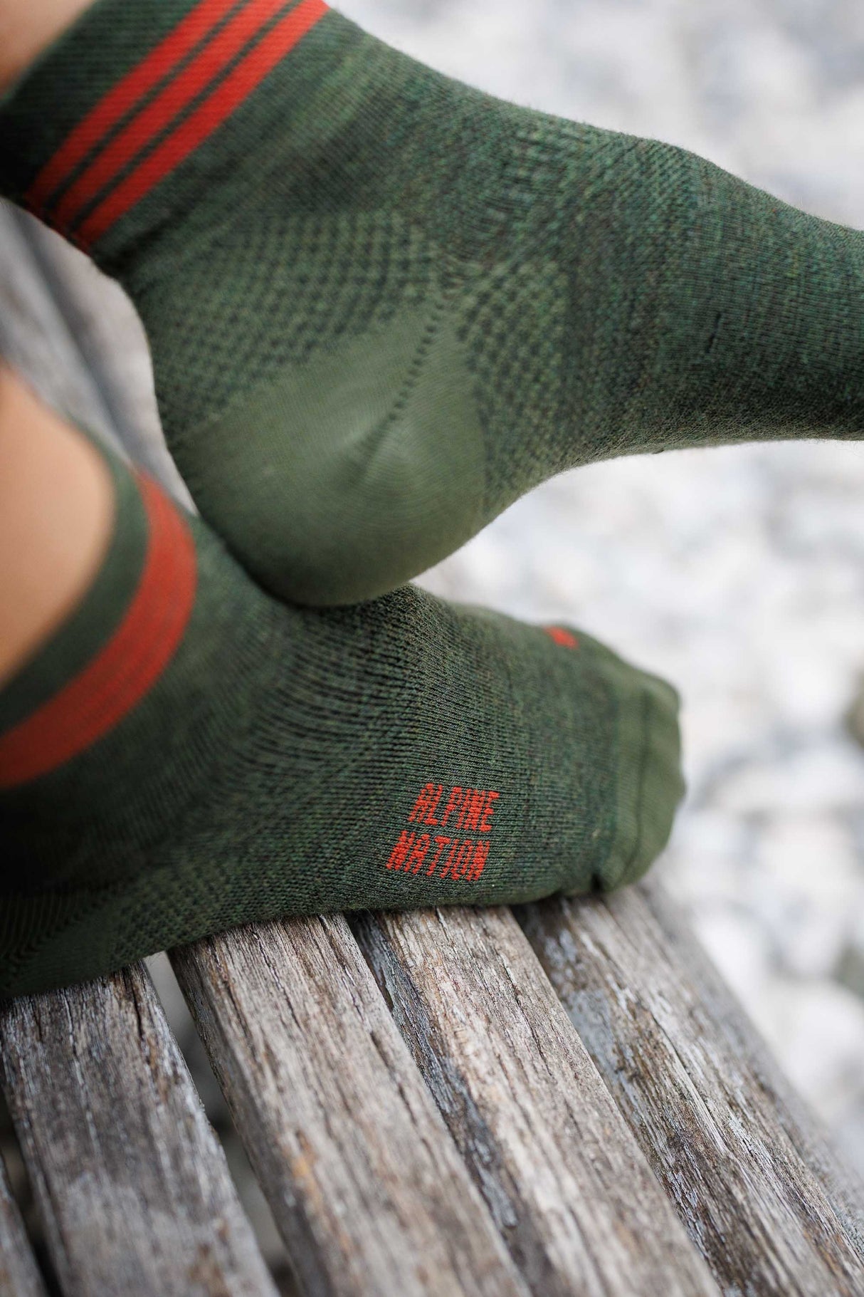 Seceda Light Merino Mid Crew Socks Retro Green