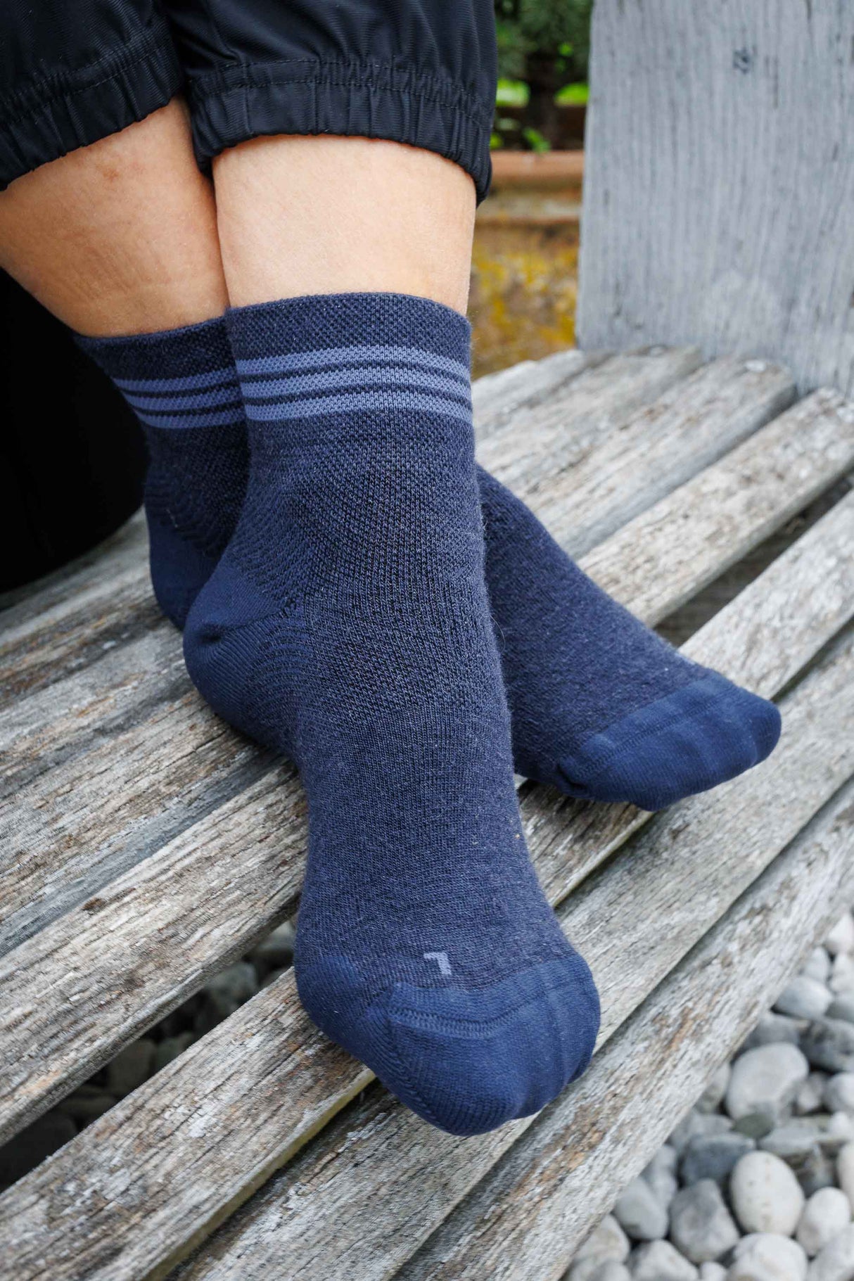 Seceda Light Merino Mid Crew Socks Indigo