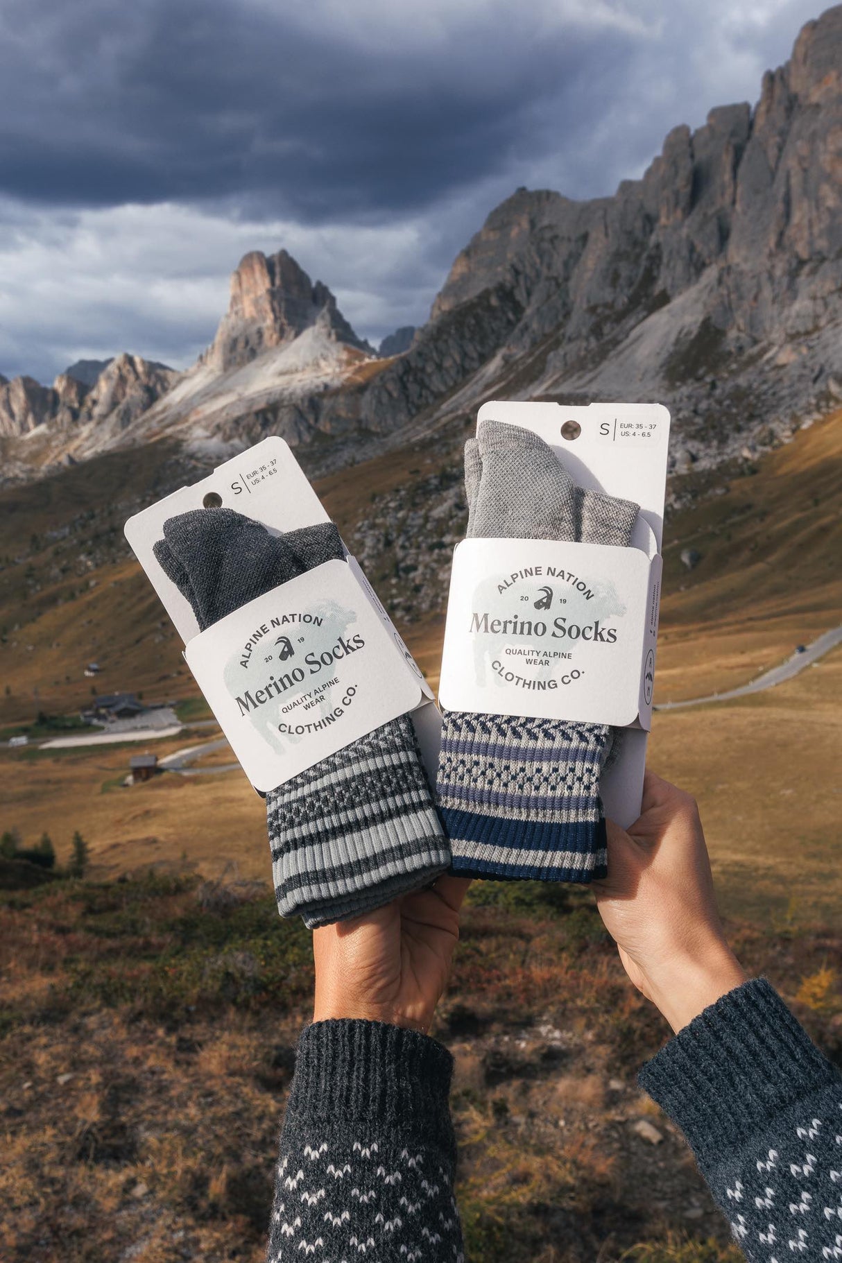 Abisko Wandersocken aus Merinowolle - Arctic Blue