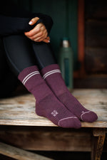 Abisko Wandersocken aus Merinowolle - Ruby