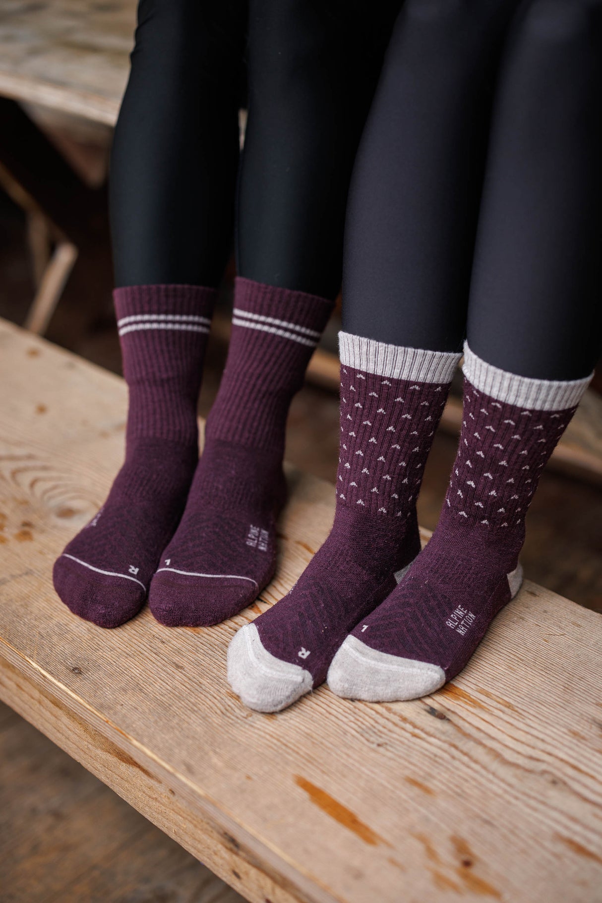 Abisko Merino Socks - Ruby