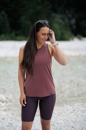 Vagabond top bez rukava s otvorenim leđima - Rosewood