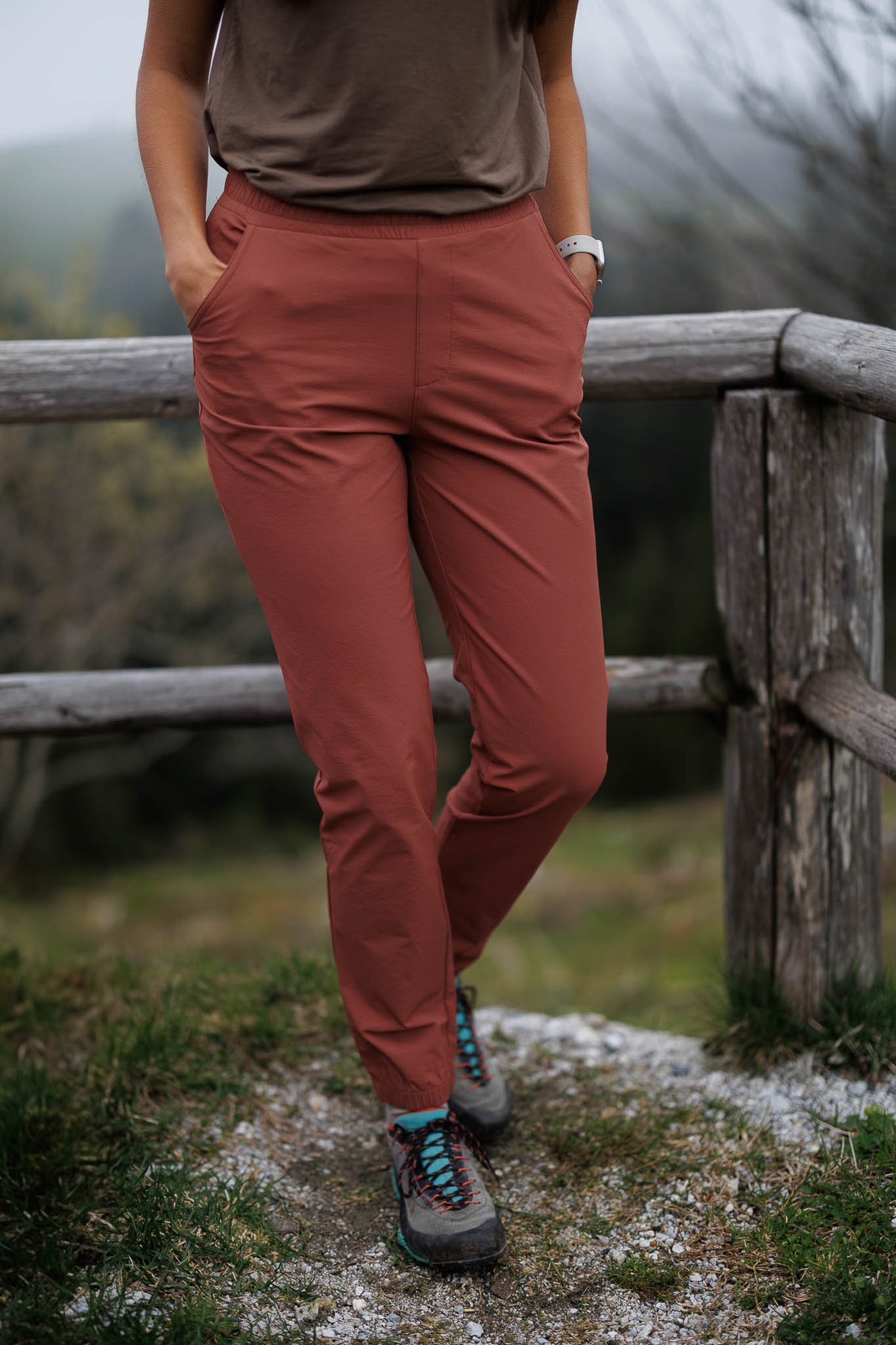 Venture Joggers Terracotta