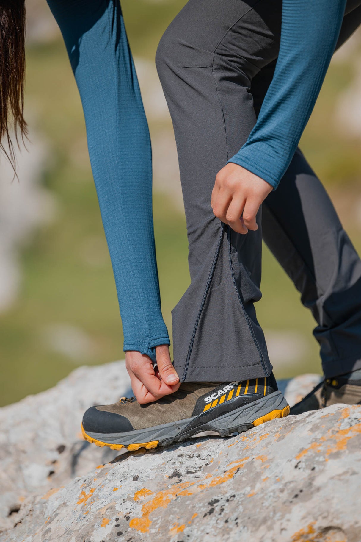 Pantaloni Altitude Carbon Grey