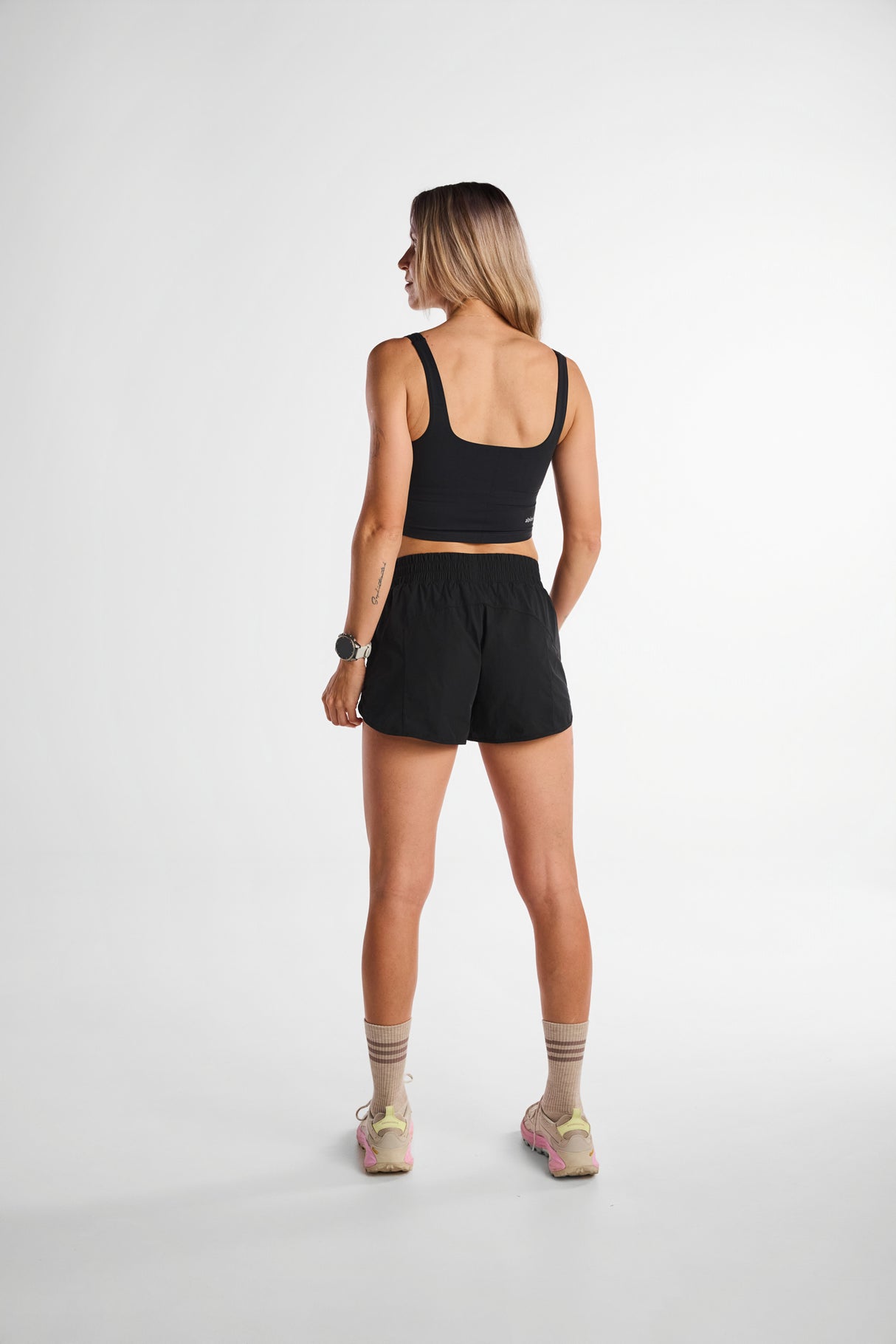 Sierra Crop Top Blackout