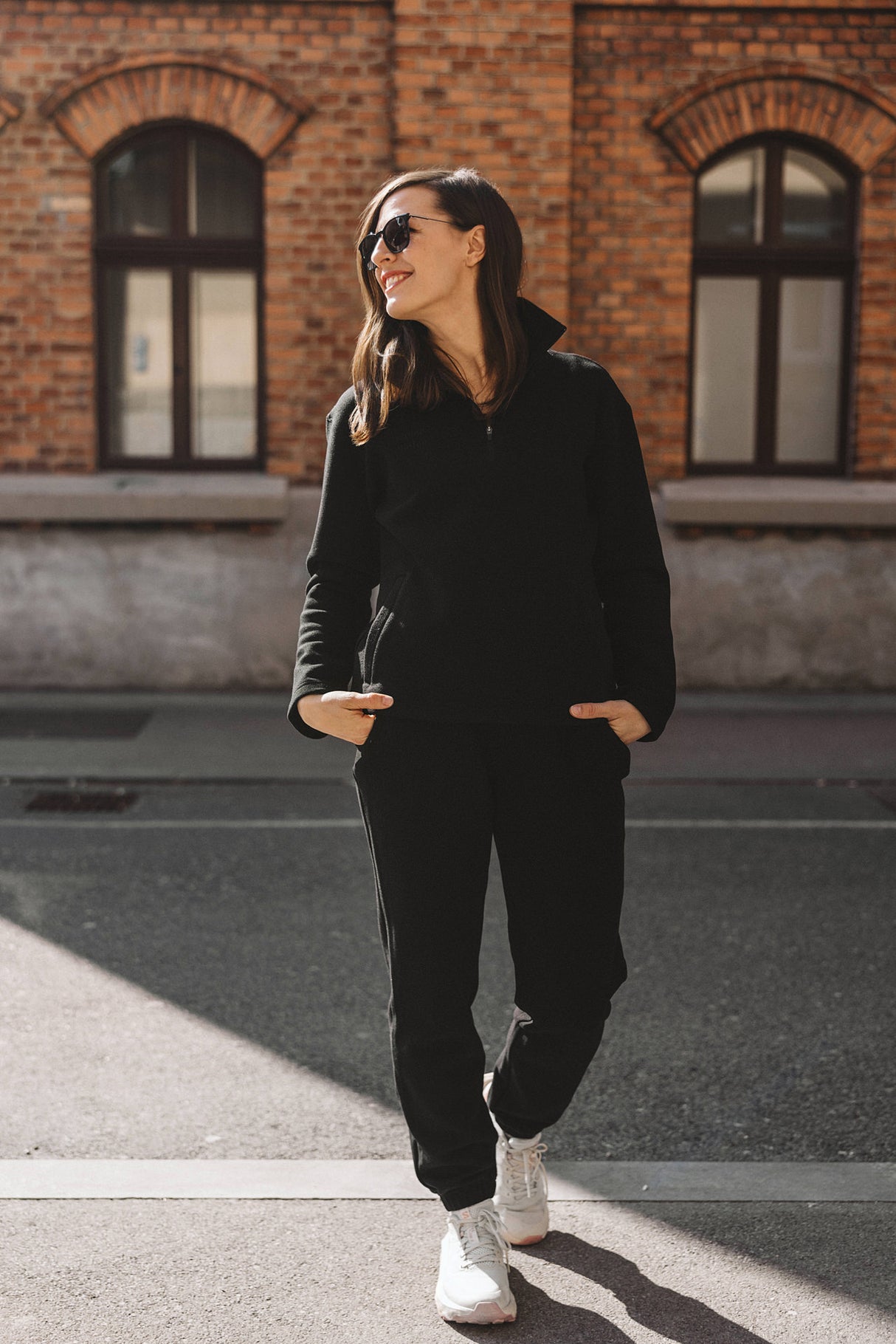 Apres Sweater - Blackout