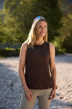 Vagabond tank top z odprtim hrbtom - Espresso